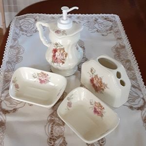 Athena Vintage bathroom set 4 pc
